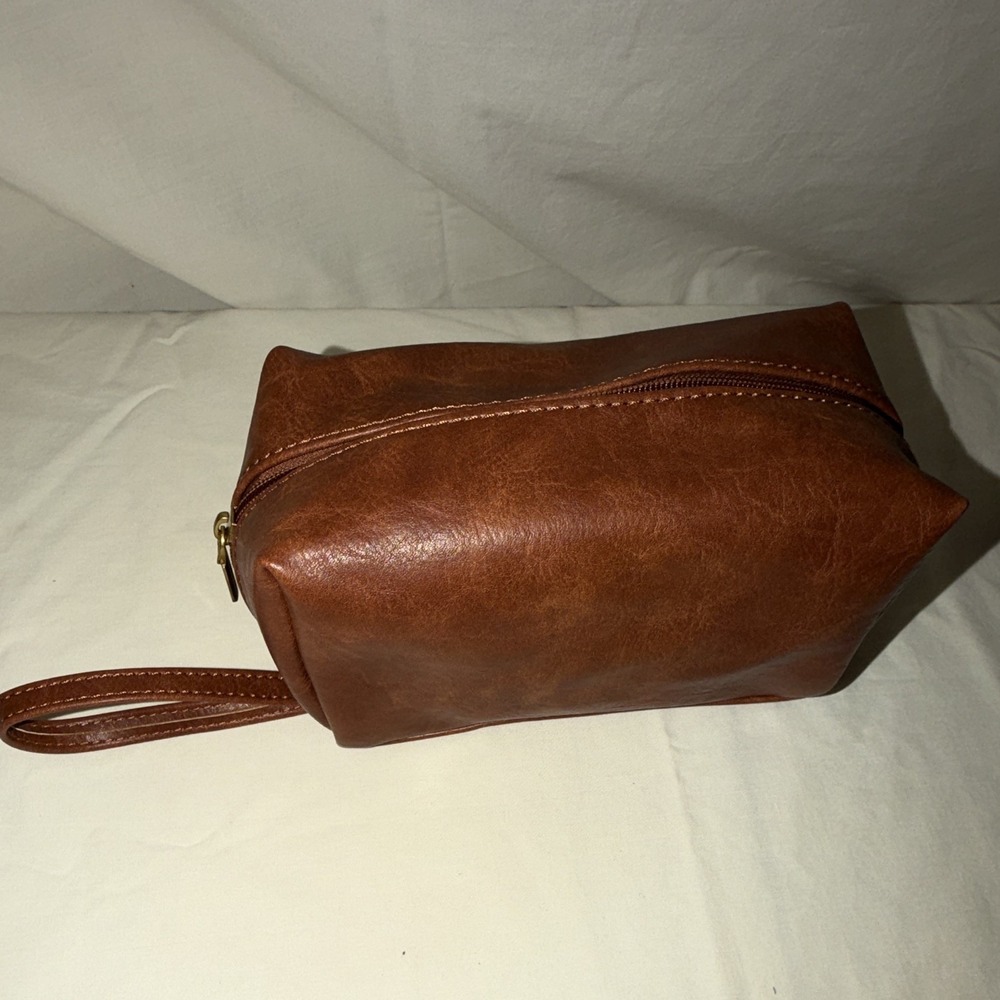 LOVEVOOK Brown Makeup Bag Zipper Closure Pouch with Wrist Strap